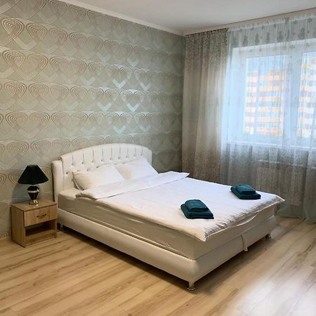Квартира Возле Диагностического Центра Kiev Bagian luar foto