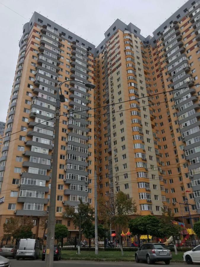 Квартира Возле Диагностического Центра Kiev Bagian luar foto
